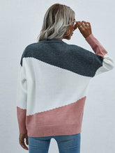 Load image into Gallery viewer, Women's Long Sleeve Round Neck Sweater