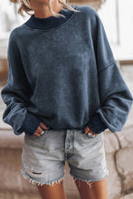 Load image into Gallery viewer, Mineral Washed Acid dye Sweatshirt Pullover