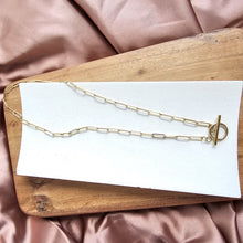 Load image into Gallery viewer, Luxe Paperclip Chain 20in