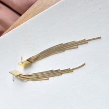 Load image into Gallery viewer, Luxe Gold Tatiana Earrings
