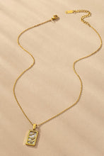 Load image into Gallery viewer, Waterproof Tarot Card Natural Stone Necklace