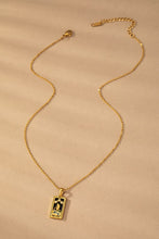 Load image into Gallery viewer, Waterproof Tarot Card Natural Stone Necklace