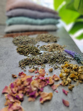 Load image into Gallery viewer, Aromatherapy Hot/Cold Eye Pillow - 100% Linen fabric