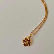 Load image into Gallery viewer, Hibiscus Pendant Necklace