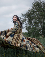 Load image into Gallery viewer, Awa Blanket - Earth