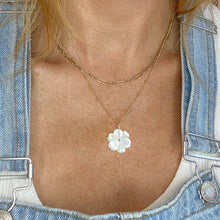 Load image into Gallery viewer, Indra Flower Necklace