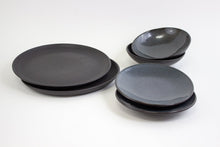 Load image into Gallery viewer, Zaghwan Dinner Set