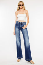 Load image into Gallery viewer, High Rise Holly Flare Jeans
