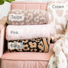 Load image into Gallery viewer, Luxe Super Soft Leopard Animal Print Comfy Blanket
