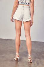 Load image into Gallery viewer, Destroyed Detail Denim Shorts
