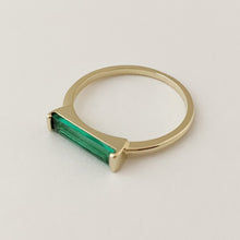 Load image into Gallery viewer, Green Long Crystal Baguette Ring
