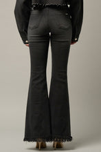 Load image into Gallery viewer, MID-RISE WIDE ELASTIC BANDED FLARE JEANS
