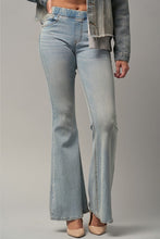 Load image into Gallery viewer, Elastic Banded Wide Flare Jeans
