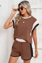 Load image into Gallery viewer, Contrast Trim Cap Sleeve Tee Shorts Set
