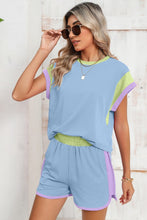 Load image into Gallery viewer, Contrast Trim Cap Sleeve Tee Shorts Set
