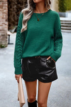 Load image into Gallery viewer, Cable knit sleeve sweater
