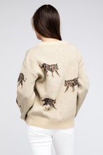 Load image into Gallery viewer, Tiger Pattern Sweater
