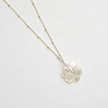 Load image into Gallery viewer, Indra Flower Necklace
