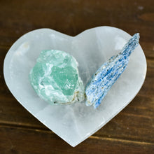 Load image into Gallery viewer, NEW Selenite Heart Bowls
