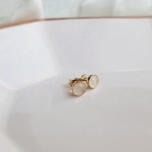 Load image into Gallery viewer, Rose Quartz studs
